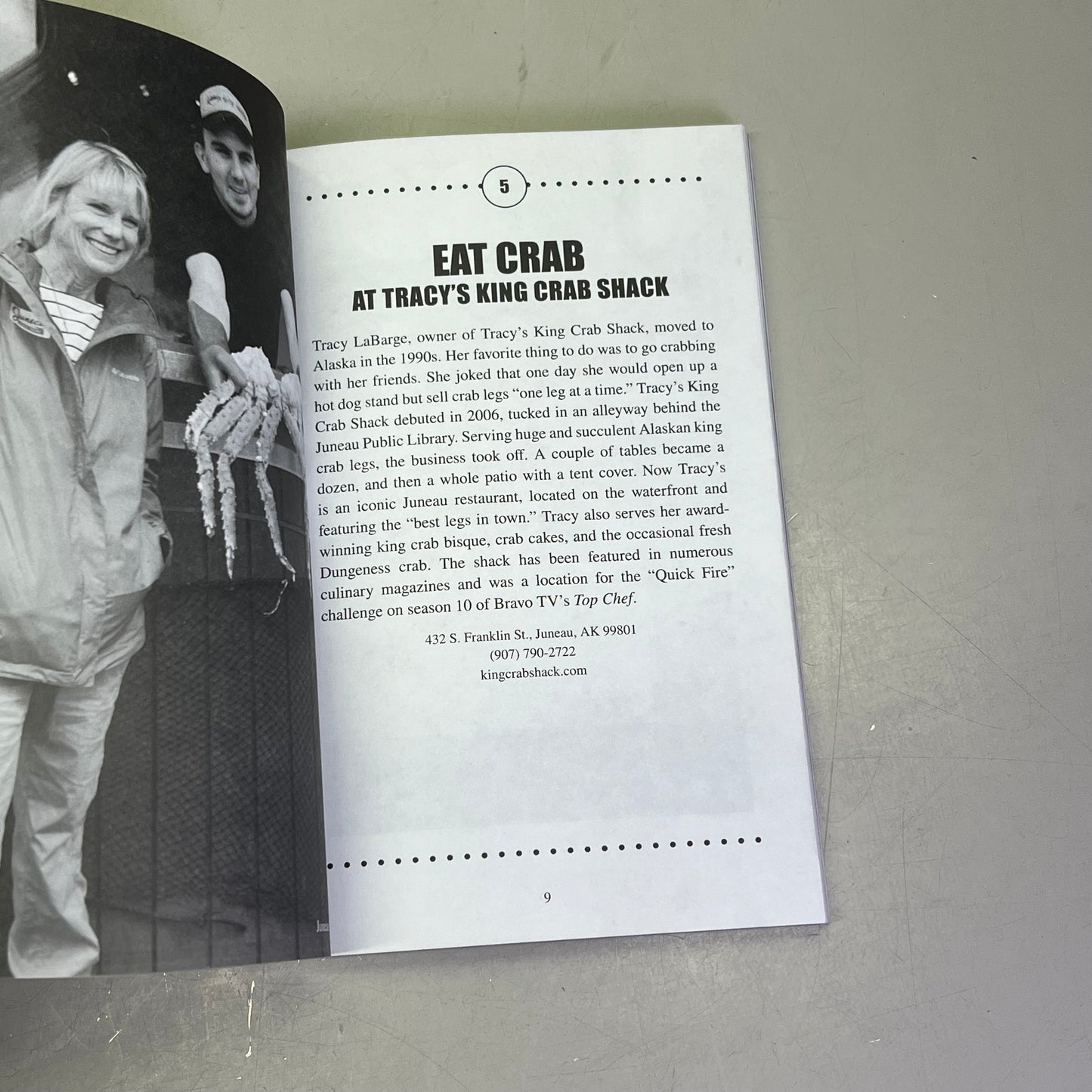 100 THINGS TO DO IN ALASKA BEFORE YOU DIE  By Fran Golden &Midgi Moore Paperback