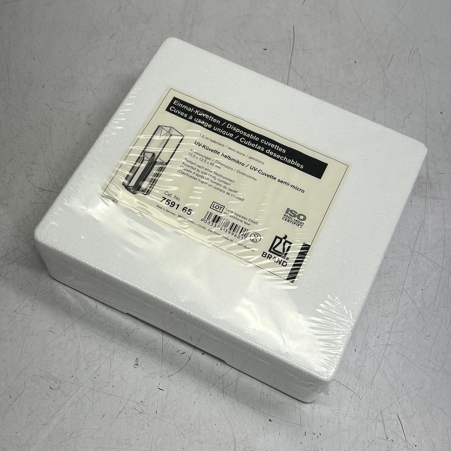 (100 PACK) Disposable Cuvettes UV Semi Micro 1.5ml 12.5 X 12.5 X 45mm 759165