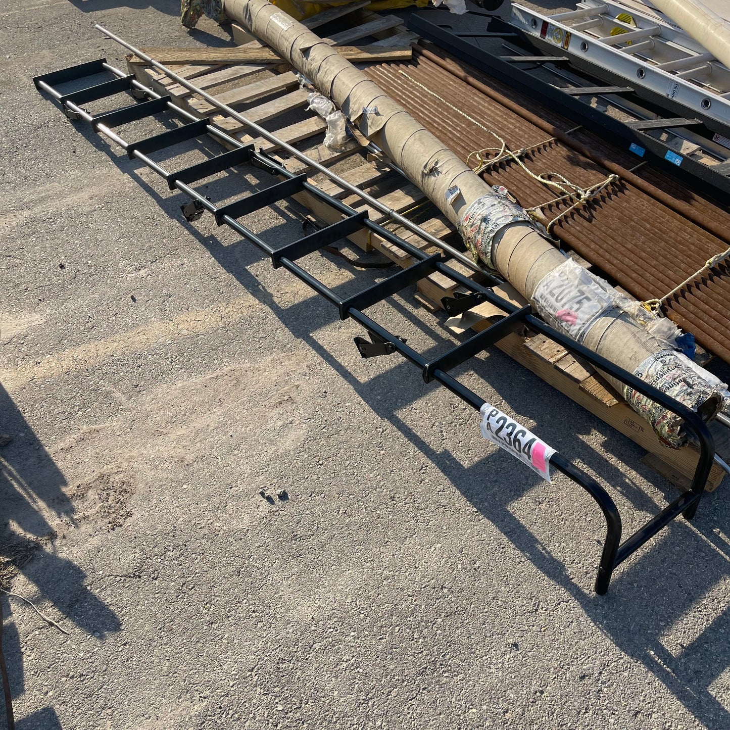 ZA@ Pallet of TOPLINE Inline Folding RV Ladder (New)