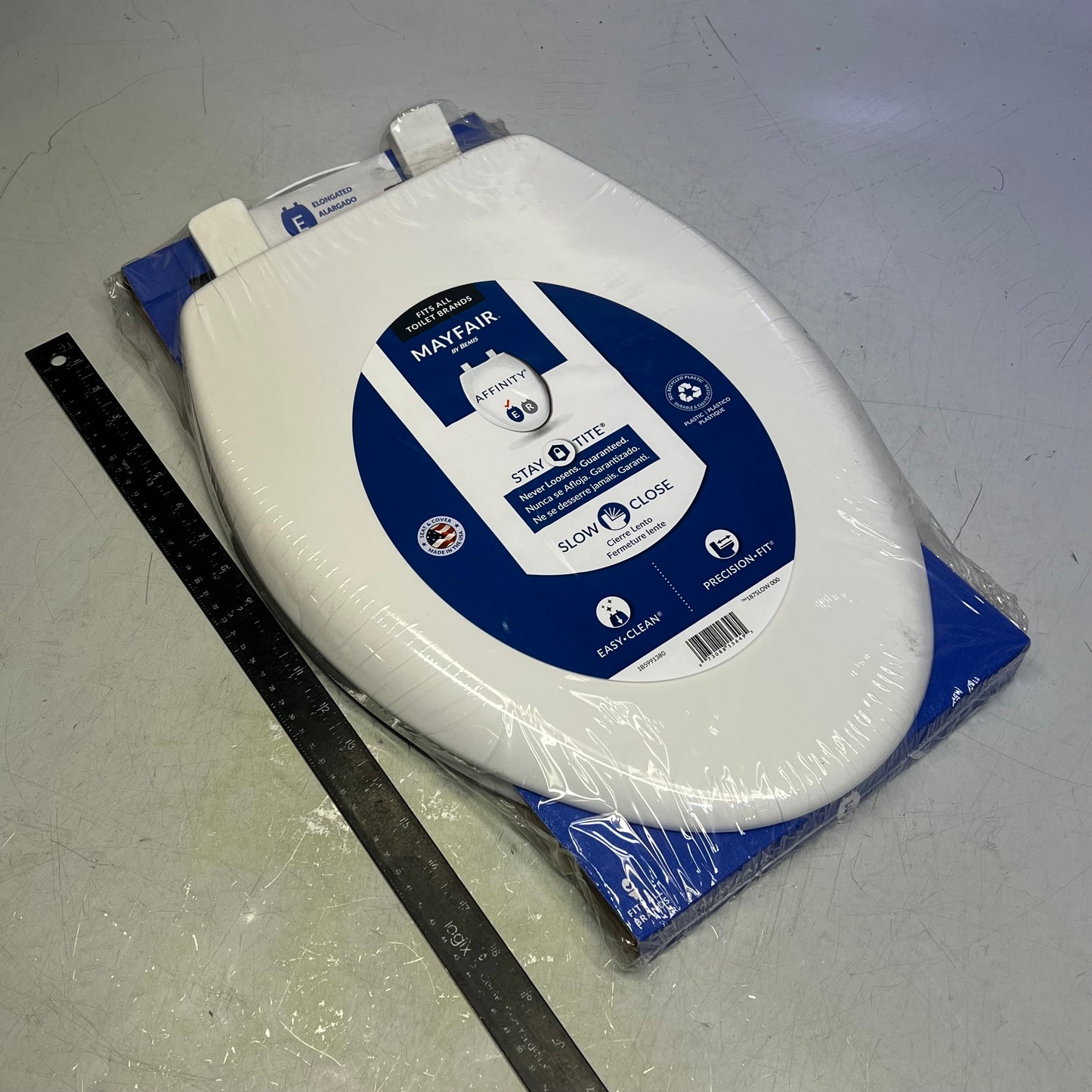 BEMIS Mayfair Affinity Elongated Plastic Toilet Seat Slow Close White 187SLOW000