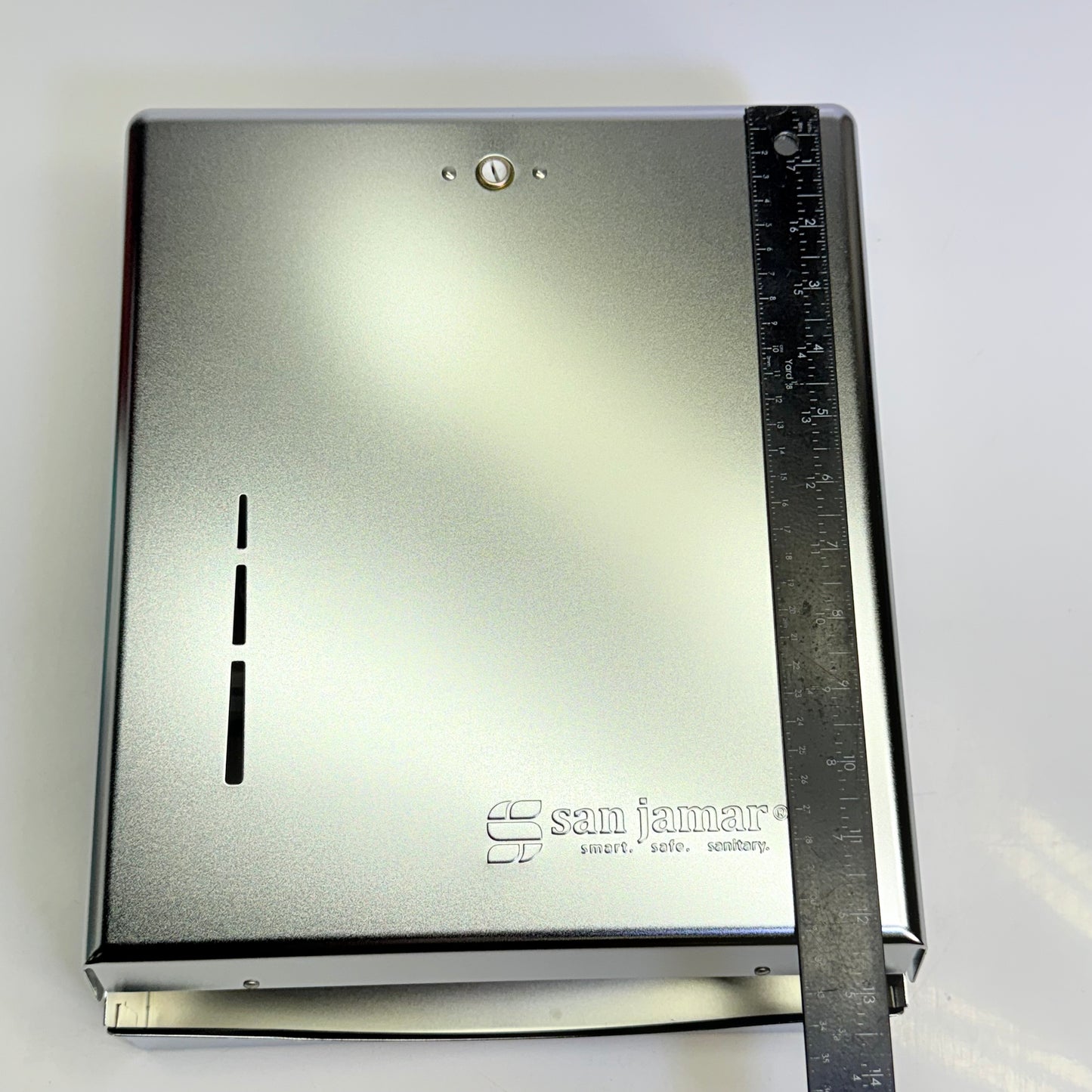 SAN JAMAR C-Fold/Multifold Towel Dispenser 11 3/8 x 4 x 14 3/4 Chrome T1900XC