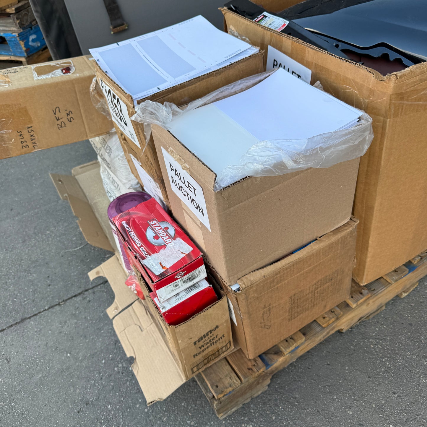 ZA@ Pallet of MIXED 3M Gloss Overlaminate, Blank Checks, Pool Filter Media, Arm Pads, Wipes, & MORE!