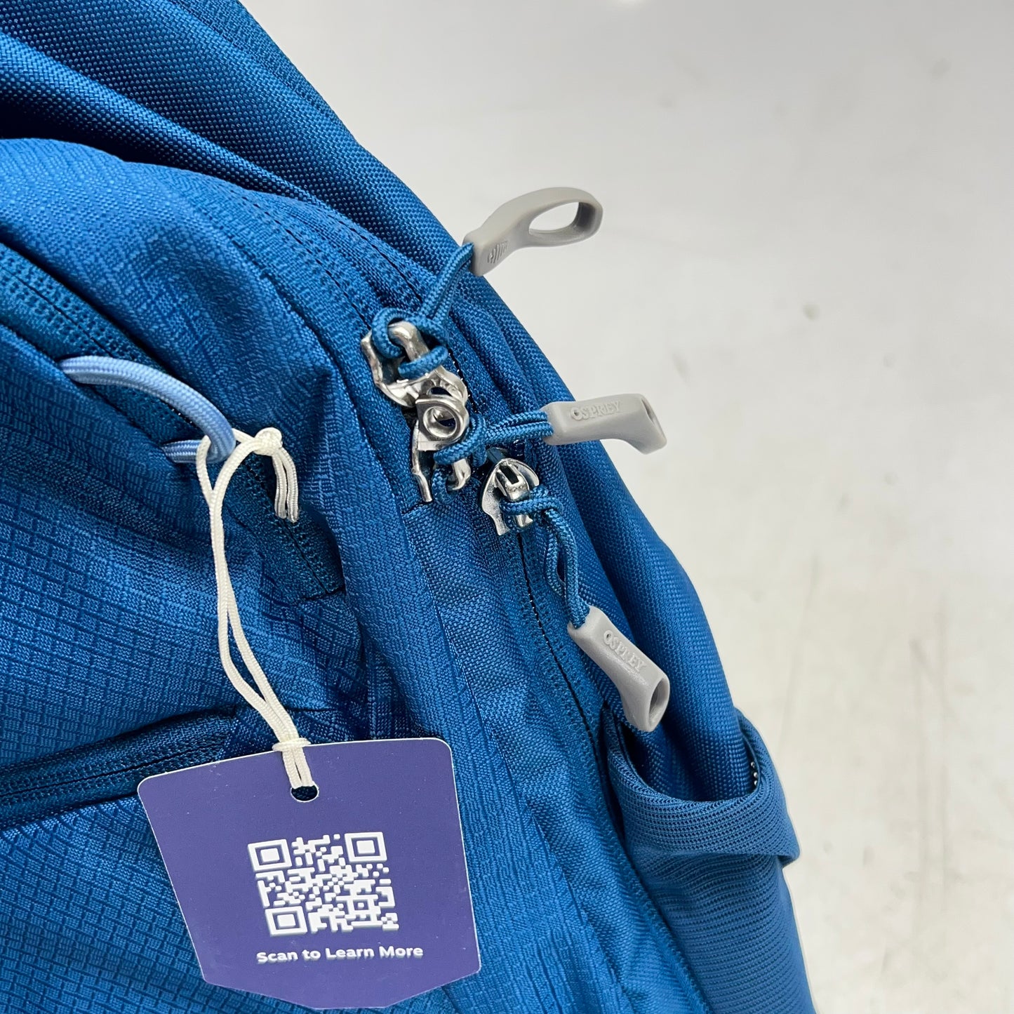 OSPREY Daylight Durable Expandable Travel Pack 26L Night Shift Blue 10006886