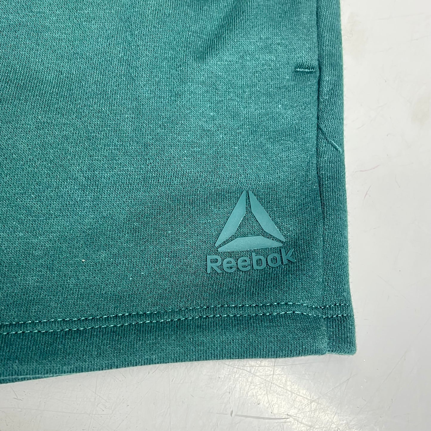 ZA@ REEBOK Weekender Shorts Fleece Lined Soft Waistband Women's Sz M Sea Moss