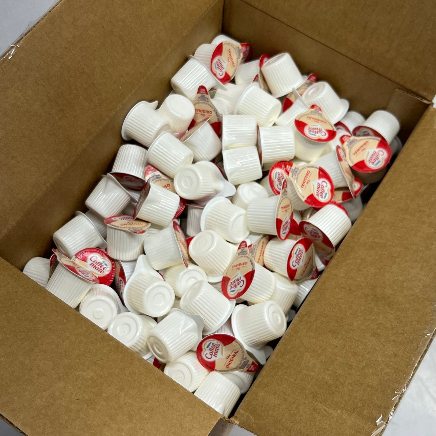 NESTLE (360 PACK) Coffee Mate Liquid Creamer Singles 0.38 fl oz. 11000372 BB 01/27