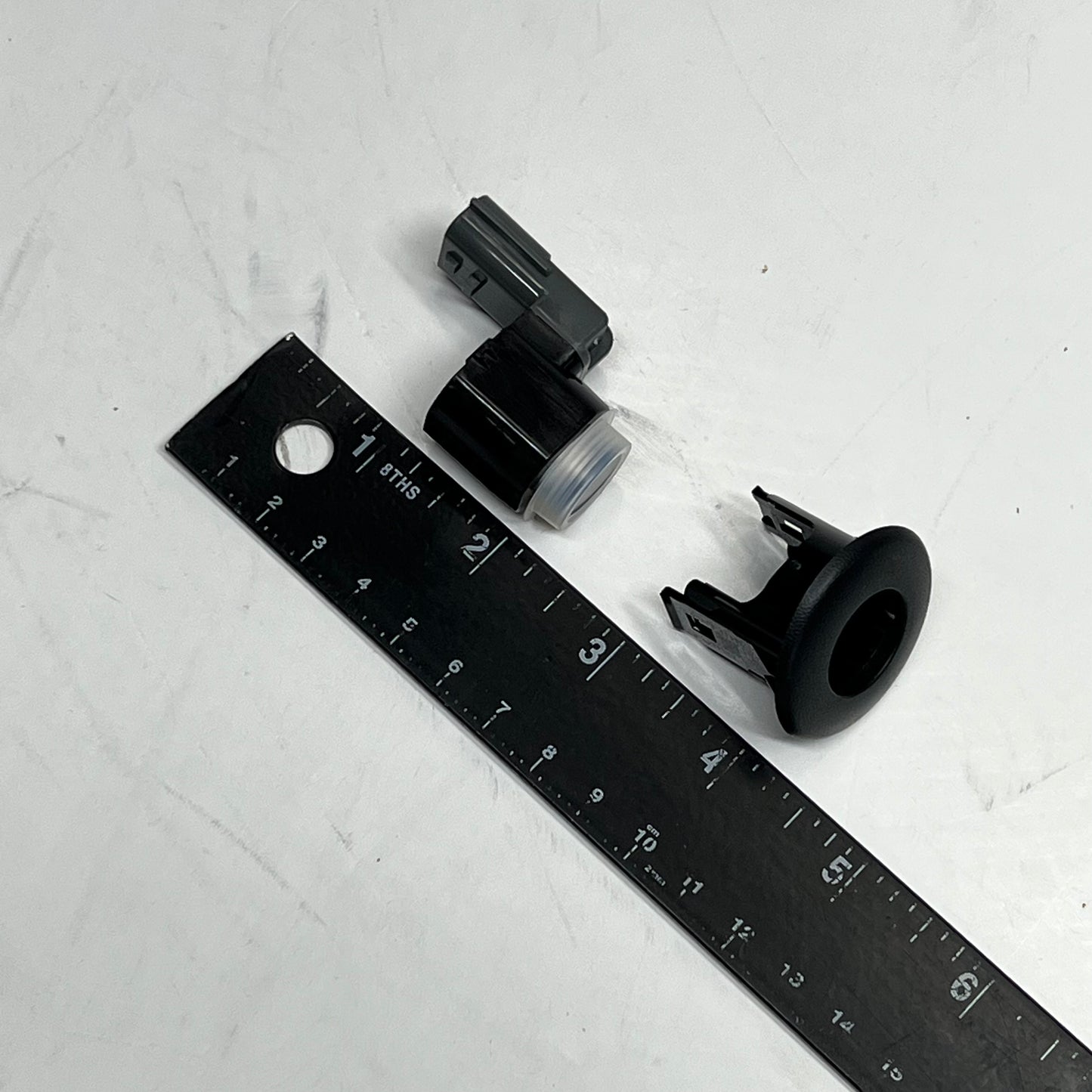 NISSAN Genuine OEM Park Sensor 2016-2021 Nissan 25994-EZ01A