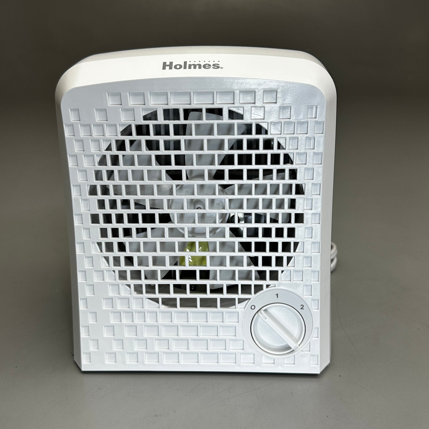 HOLMES Personal 2-Speed Air Purifier W/ Ionizer 4.5"x6.75"7.5" White