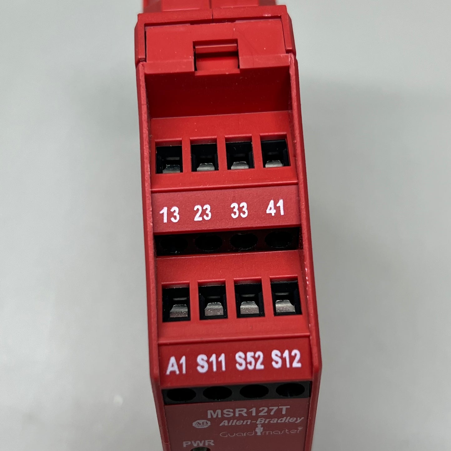 ALLEN BRADLEY Safety Relay Automatic/Manual 24VAC/DC 50/60 Hz 440R-N23126