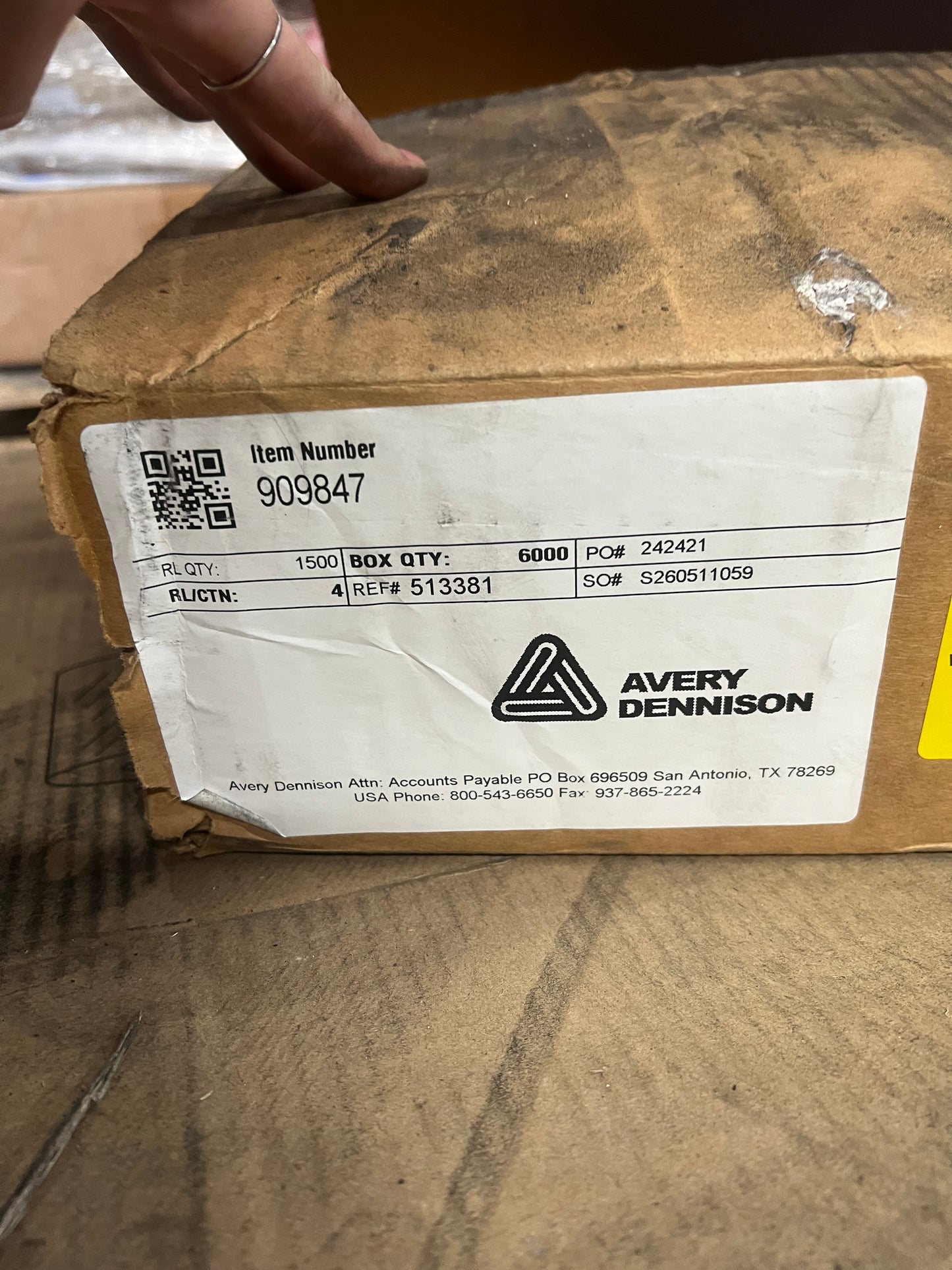 ZA@ AVERY DENNISON  (4 PACK) Sticker Labels  1,500 Per Roll 4"x4" White 909847