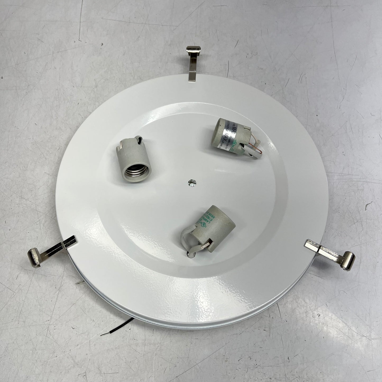 GENERATION LIGHTING 3-light Flush Mount Ceiling Light Frost White 7543503EN3-962