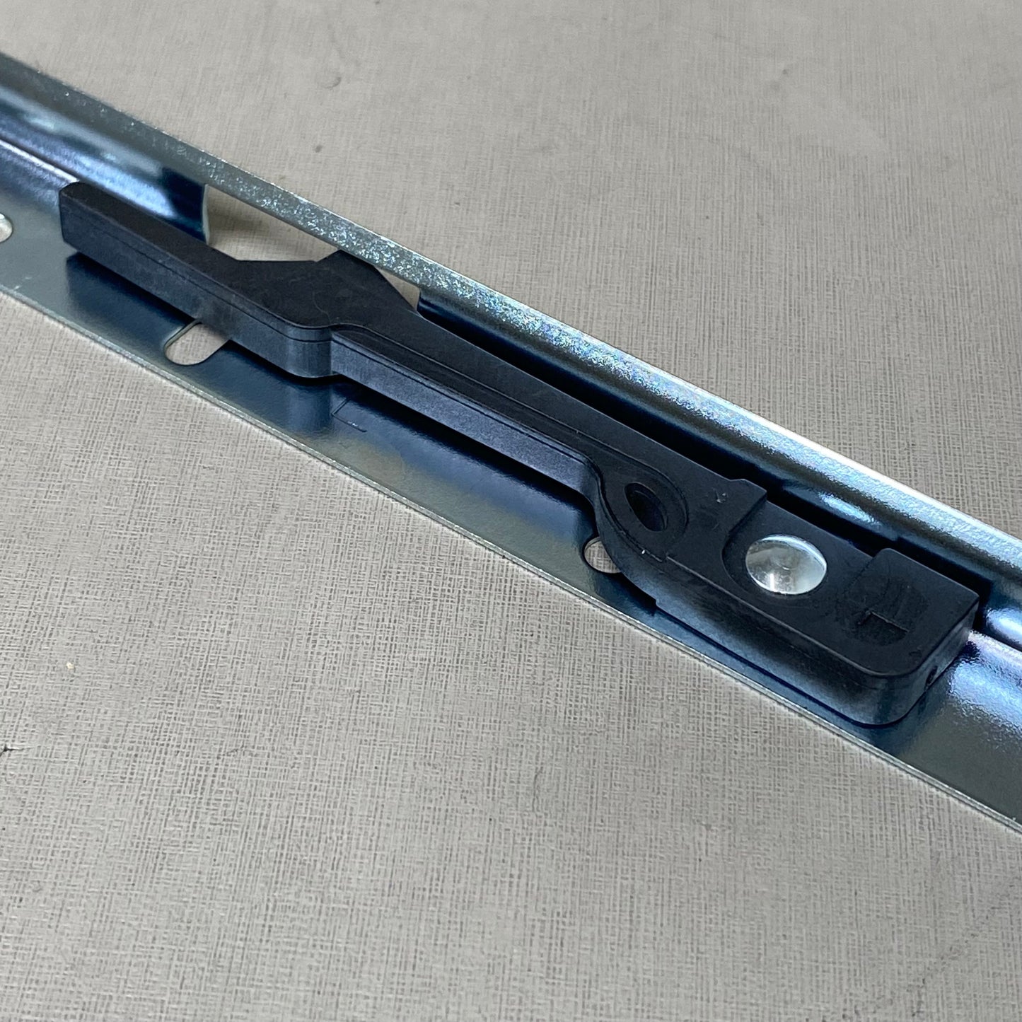 KNAPE AND VOGT (10 Pk ) Over Travel Low Profile Drawer Slide Set 12 inch Silver 6505