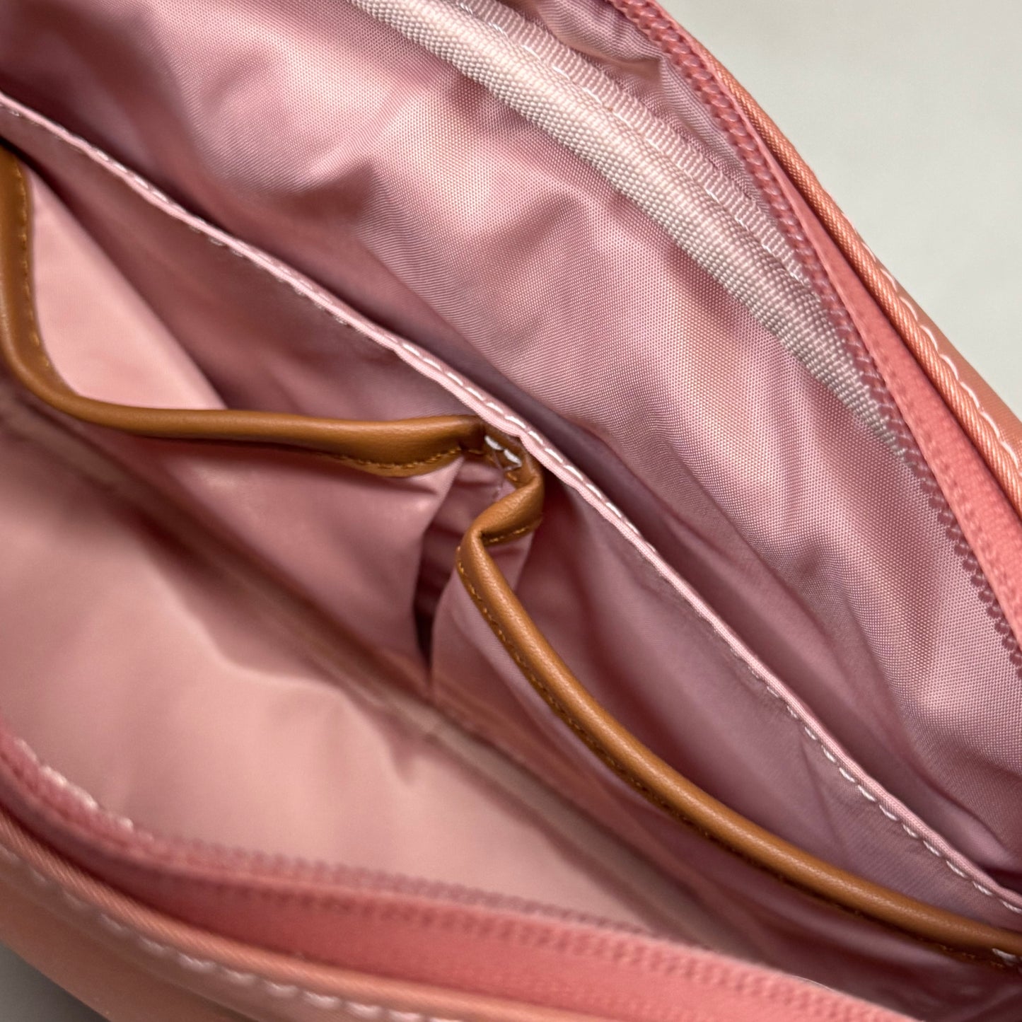 ARDEN COVE Crissy Full Crossbody Nylon Anti-theft Bag Dusty Pink W/ Locking Clasp Straps (New Without Tags)