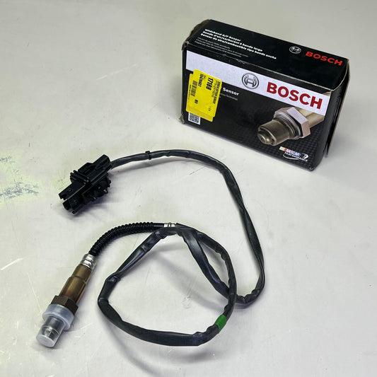 BOSCH Oxygen Sensor Male Connect Standard Replacement For Volvo Vehicles 17188