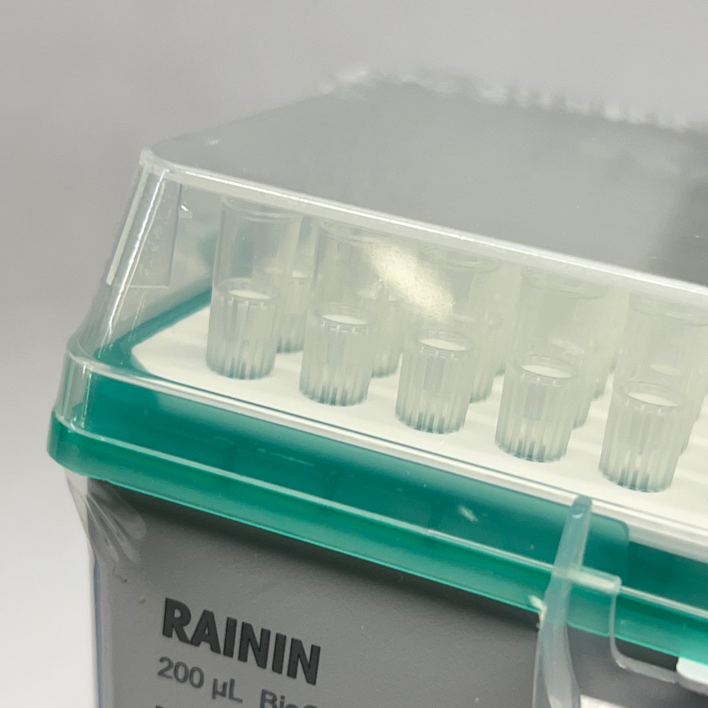 RAINN (10 PACK, 960 EACH) Pipette Tips Rt Lts 20/250 μL Max Vol Clear 30389240