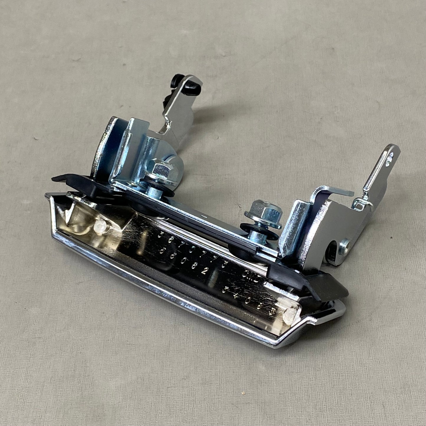 MOPAR (2 Pack) Outer Door Handle Set For Dodge Charger 500/R/t/super Bee Silver