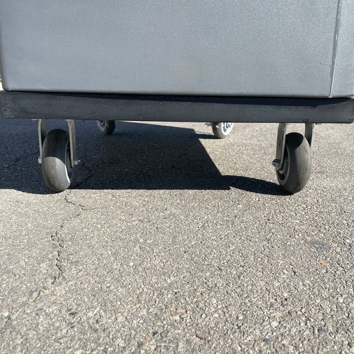 UNBRANDED Plastic Bulk Transport Truck for Linen/Laundry/Material Handling 55"x46"x27" Grey