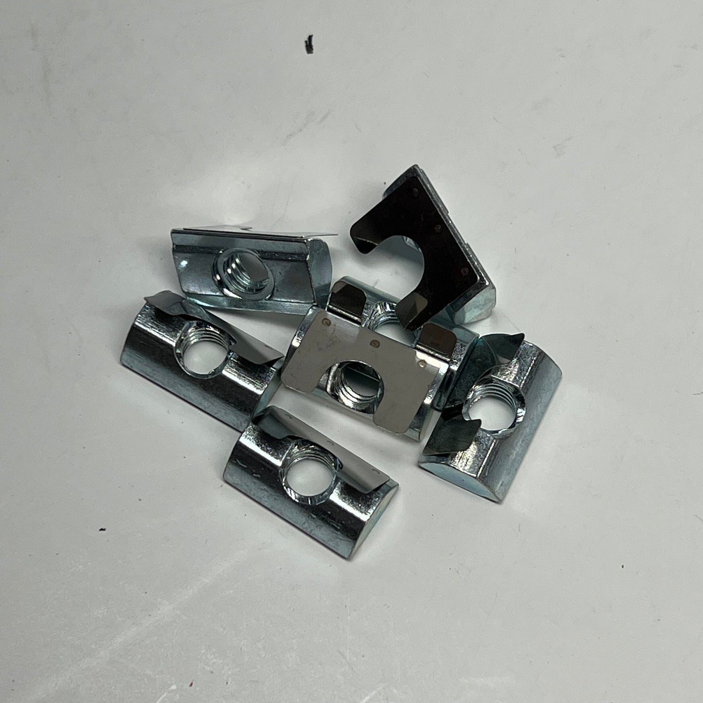 80/20 INC (32 PACK)  Self-aligning Roll-in T-nut with Spring Leaf 5/16-18 13041