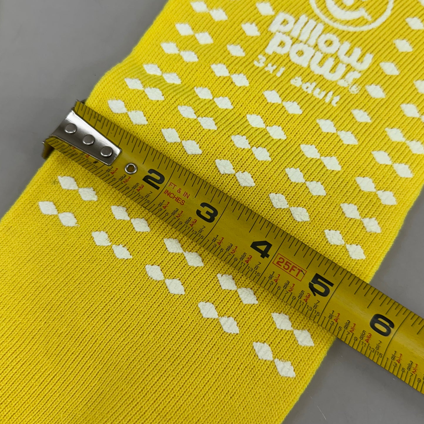 PILLOW PAWS (4 PACK) Unisex Non-Skid Slipper Socks  Adult 3XL Yellow