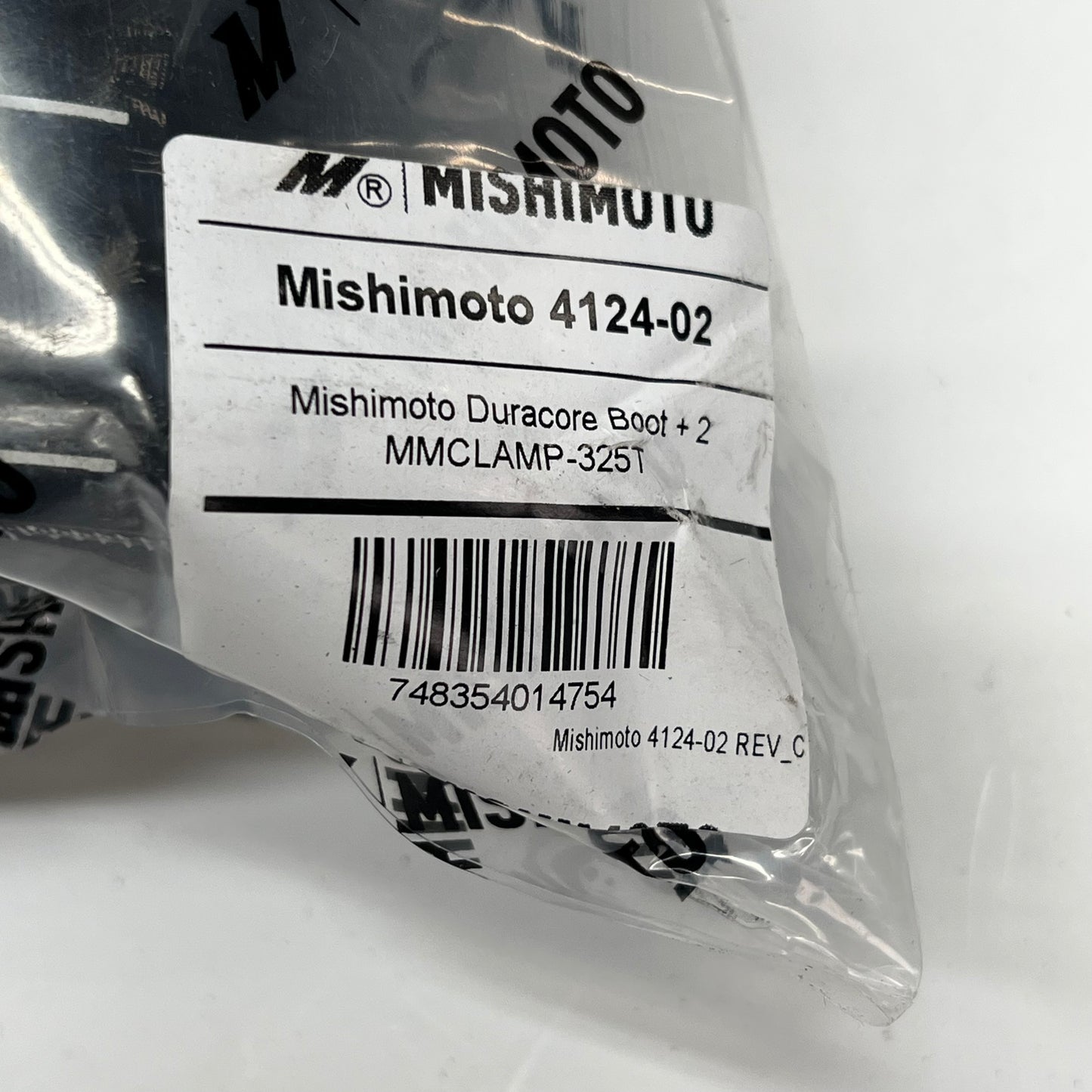 MISHIMOTO 6.6l Duramax Intercooler Pipe & Boot Kit MMICP-DMAX-11KBK
