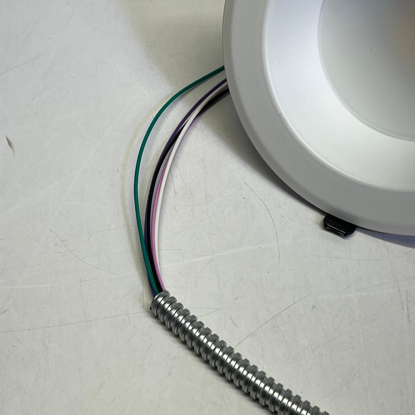 SLG LIGHTING Led Downlight 50,000 Hr 2000 Lumens White DRC 6R LS20 G1 9FSK TAA