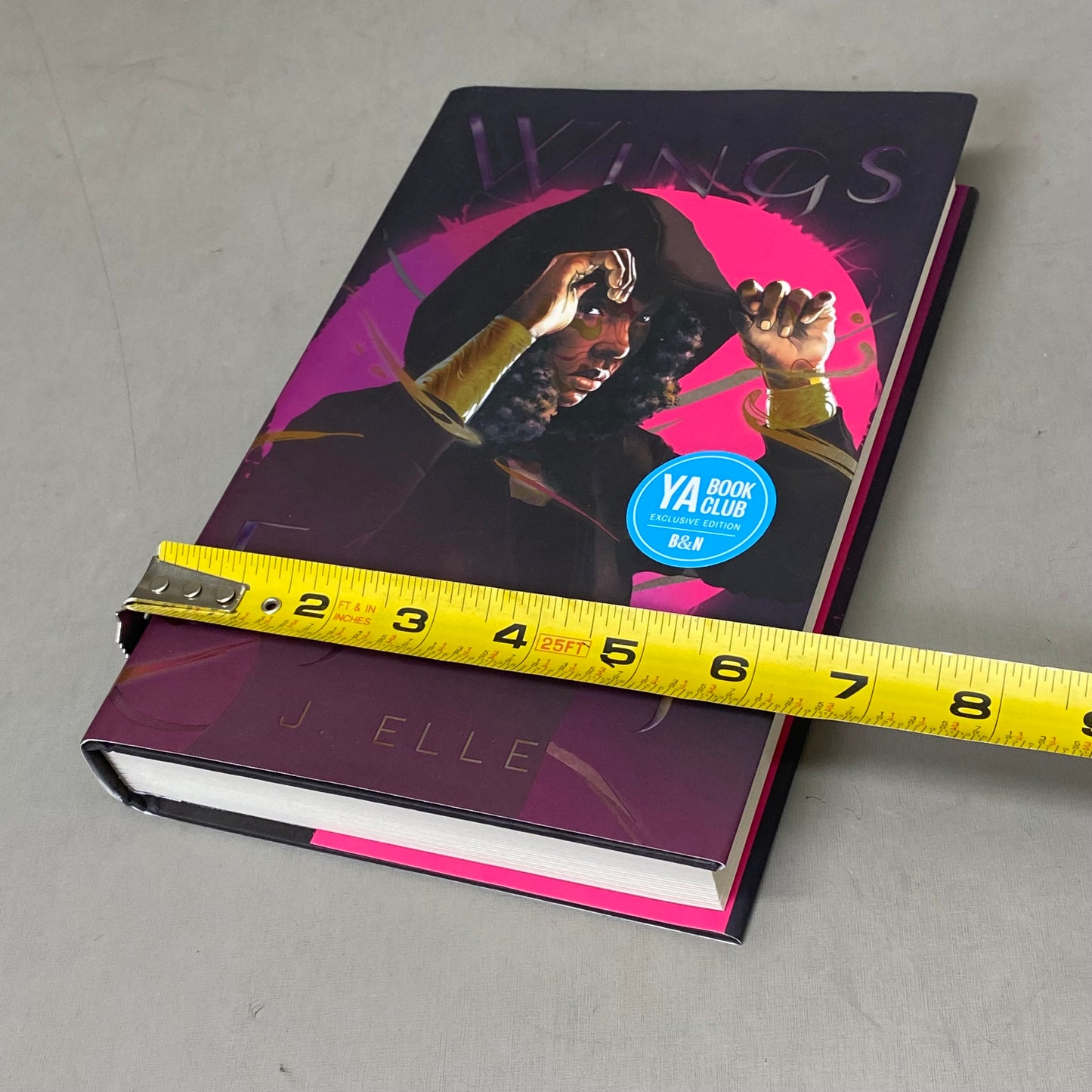 SIMON & SCHUSTER J. Elle; Wings Of Ebony Exclusive Edition 368 Pages