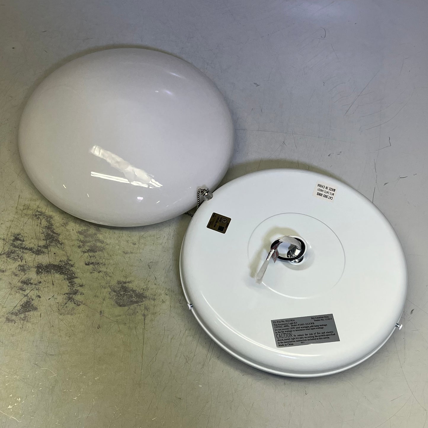 PROGRESS 3-Speed AirPro Ceiling Fan w/ White & Oak Look Blades & LED Dome Light P2501