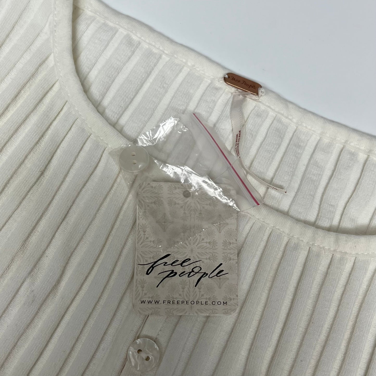 ZA@ FREE PEOPLE Tilly Ribbed Button Up Vest Women's Sz S White OB2078588