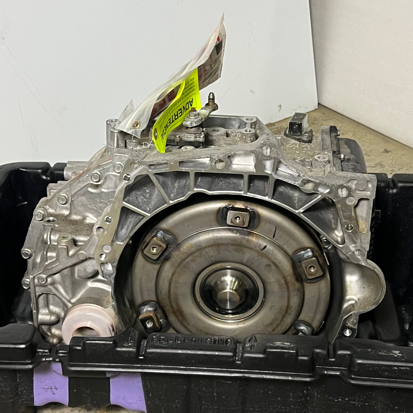 TOYOTA Automatic Transmission Sz 19" L x 15" W x 14" H 30510-0R080-84