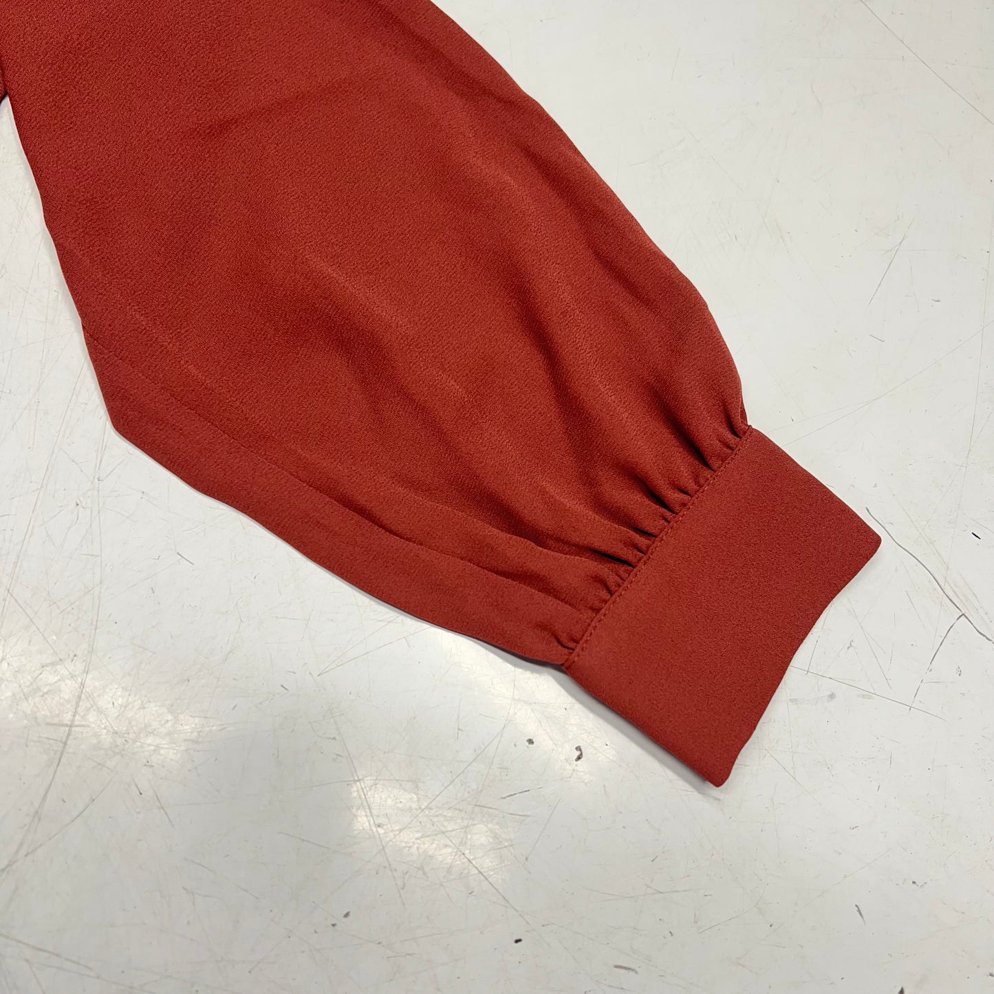 RW & CO Silky Long Sleeve Buttoned Down Blouse  Women's Sz S  Apple Butter