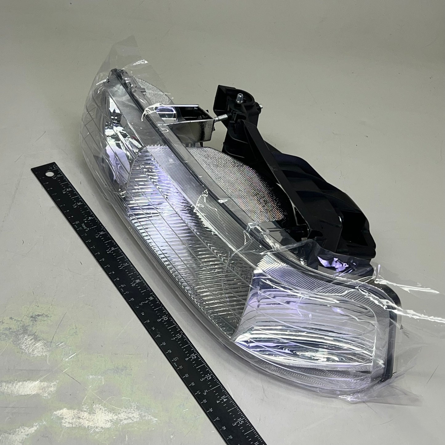 ECCPP Headlights LH & RH Front For 99-02 Chevy Silverado 00-06 Suburban 128309