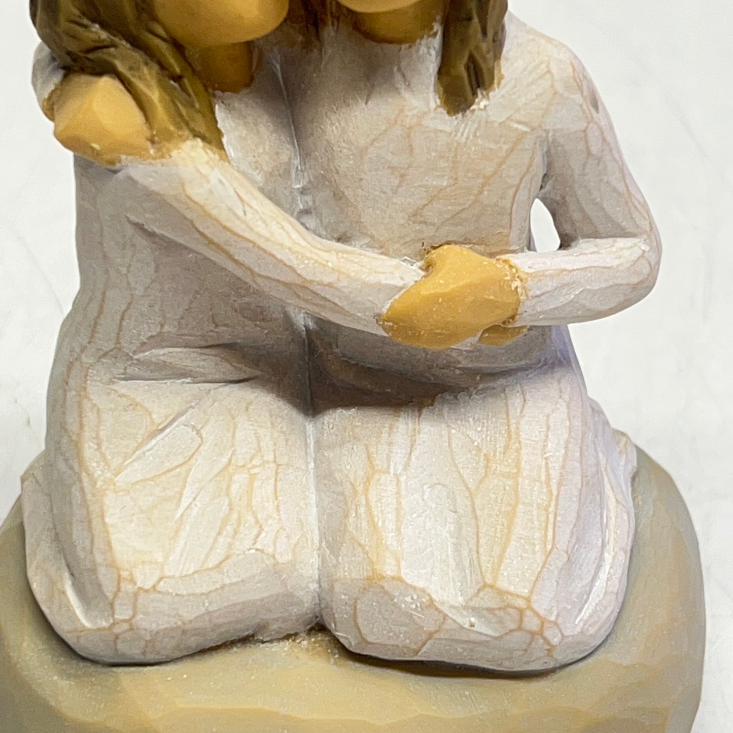 WILLOW TREE Sister Mine Resin Figurine Keepsake By Susan Lordi 4" 27704