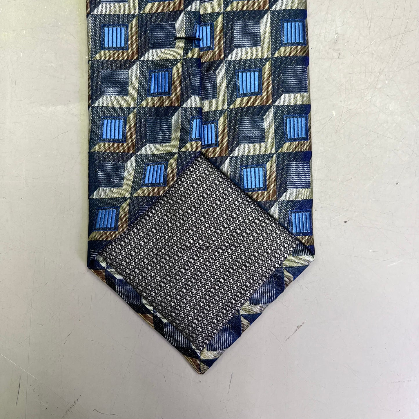 ALEXANDER JULIAN COLOURS 3D Square Tie 60" Blue/Multicolor Pattern (Pre-Owned)