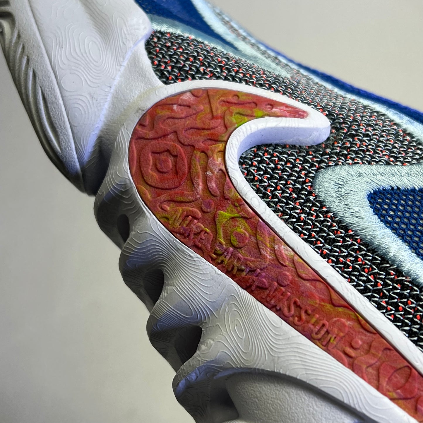 NIKE Cosmic Unity 'Better Off' Sneakers Men's Sz 11.5 Off Noir DH1537002