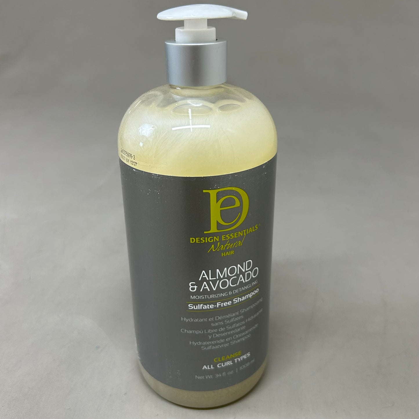 DESIGN ESSENTIALS Almond & Avocado Moisturizing & Detangling Shampoo 34Fl oz