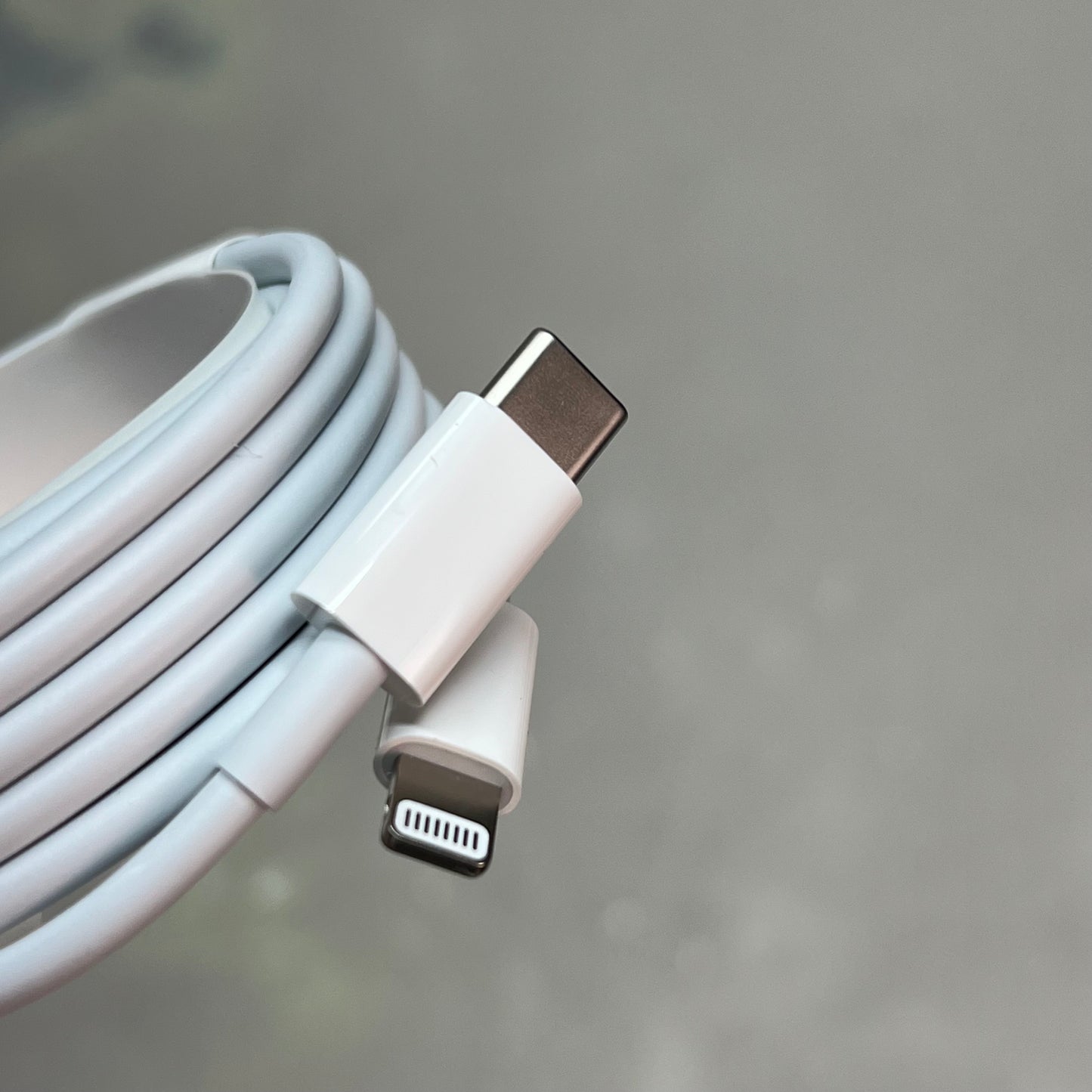 APPLE Fast Charging USB-C To Lightning Cable (2 M) White MQGH2AM/A (Return)