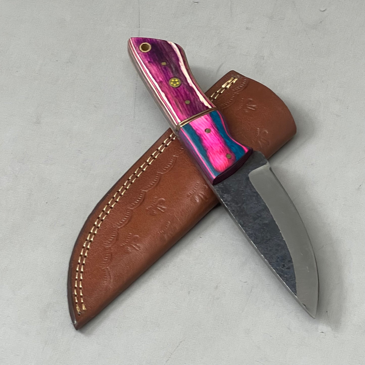 XROSSROADS Handmade Damascus Steel Hunting Knife W/ Leather Sheath 8" Multicolor