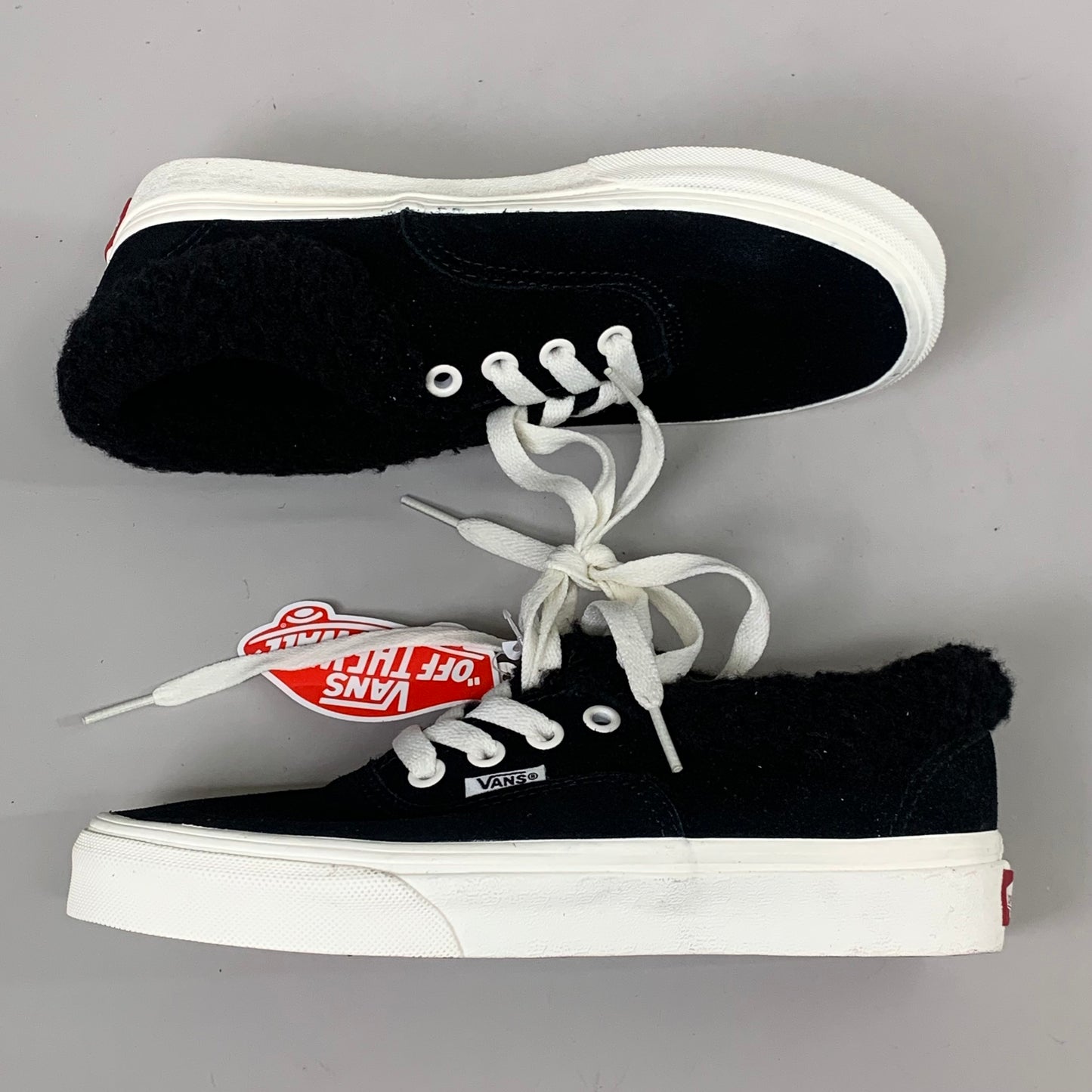 VANS Authentic Sherpa Cozy Hug Shoes Men's SZ 4 Women's SZ 5.5 Black/White