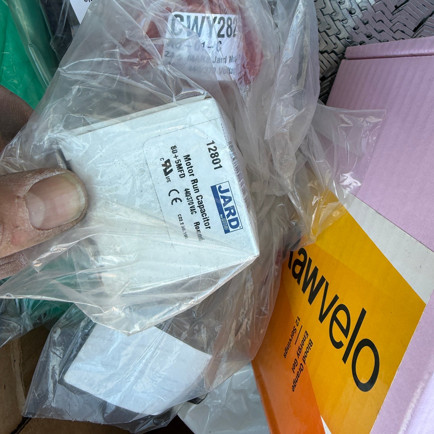 ZA@ Pallet of MIXED Industrial, RAWVELO Energy Gel, Paper Bags, Pipes, Expired Pregnancy Tests, & More! (AS-IS)