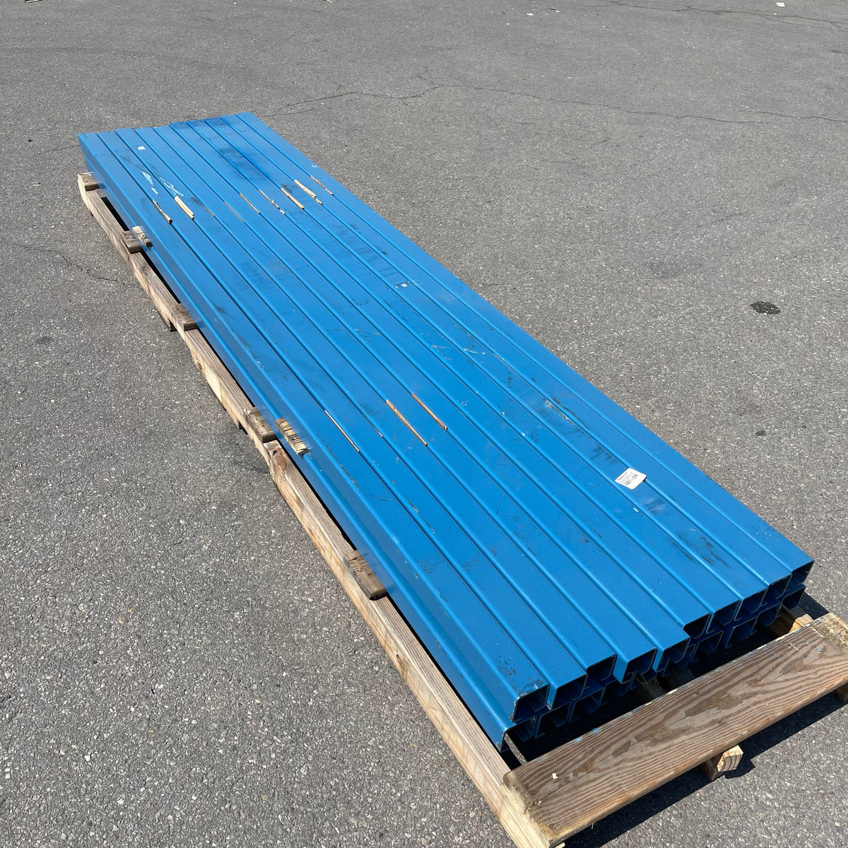 UNIBILT Enclosed Track Conveyor Components 10'x3"x2.5" Blue