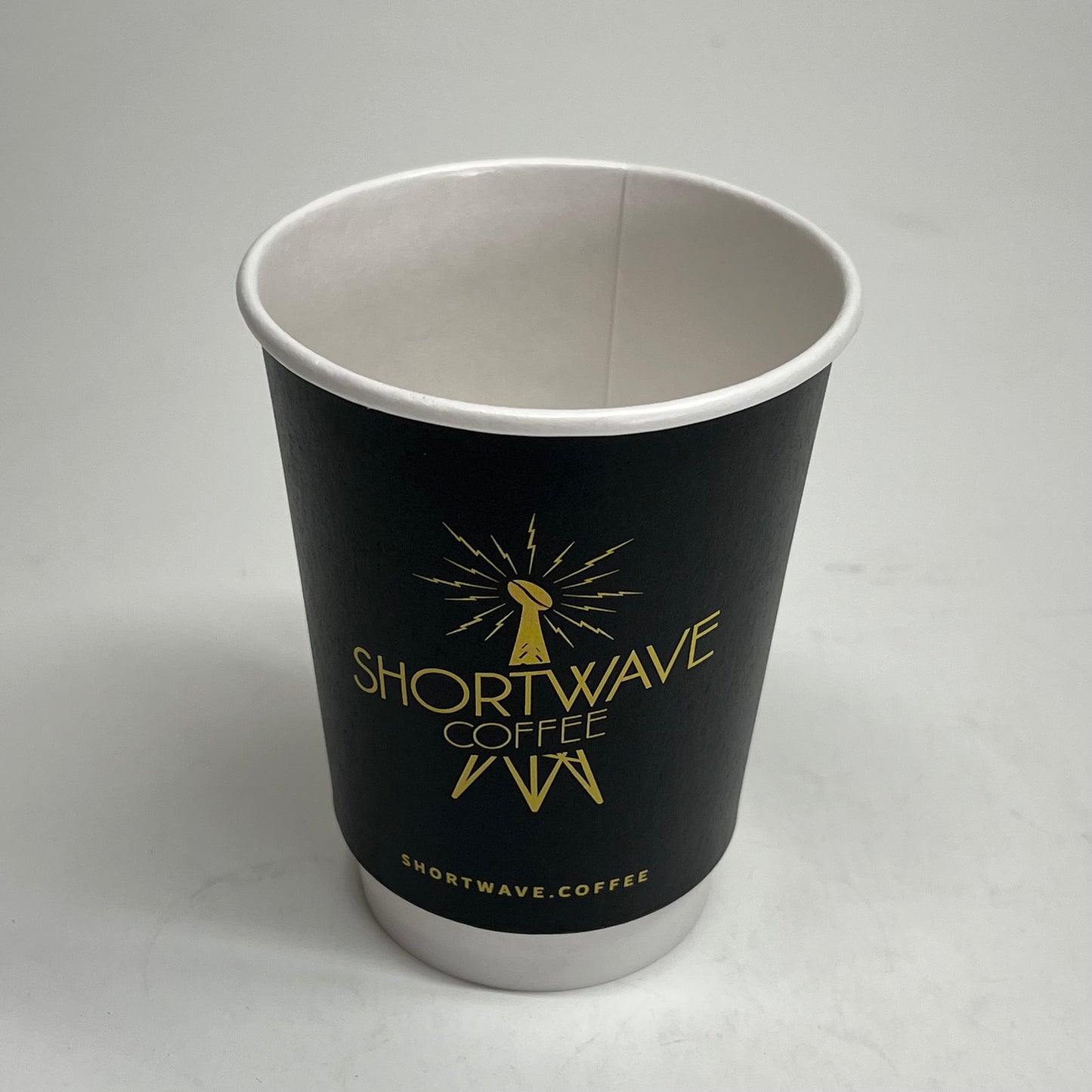 ZA@ SHORTWAVE COFFEE (25 PACK) Disposable Hot Beverage Cups  4"x3.5" Black/White
