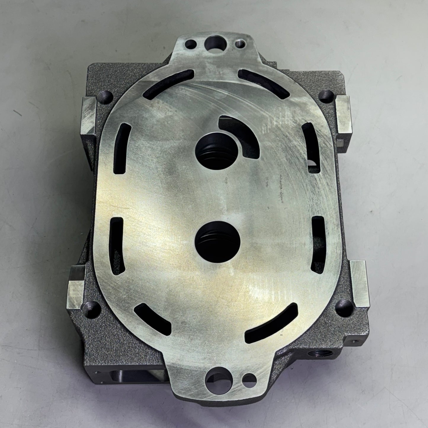 EDWARDS Headplate LV DP40/80 Sz 11.5" L x 9" W x 4.5" H Grey A40090702