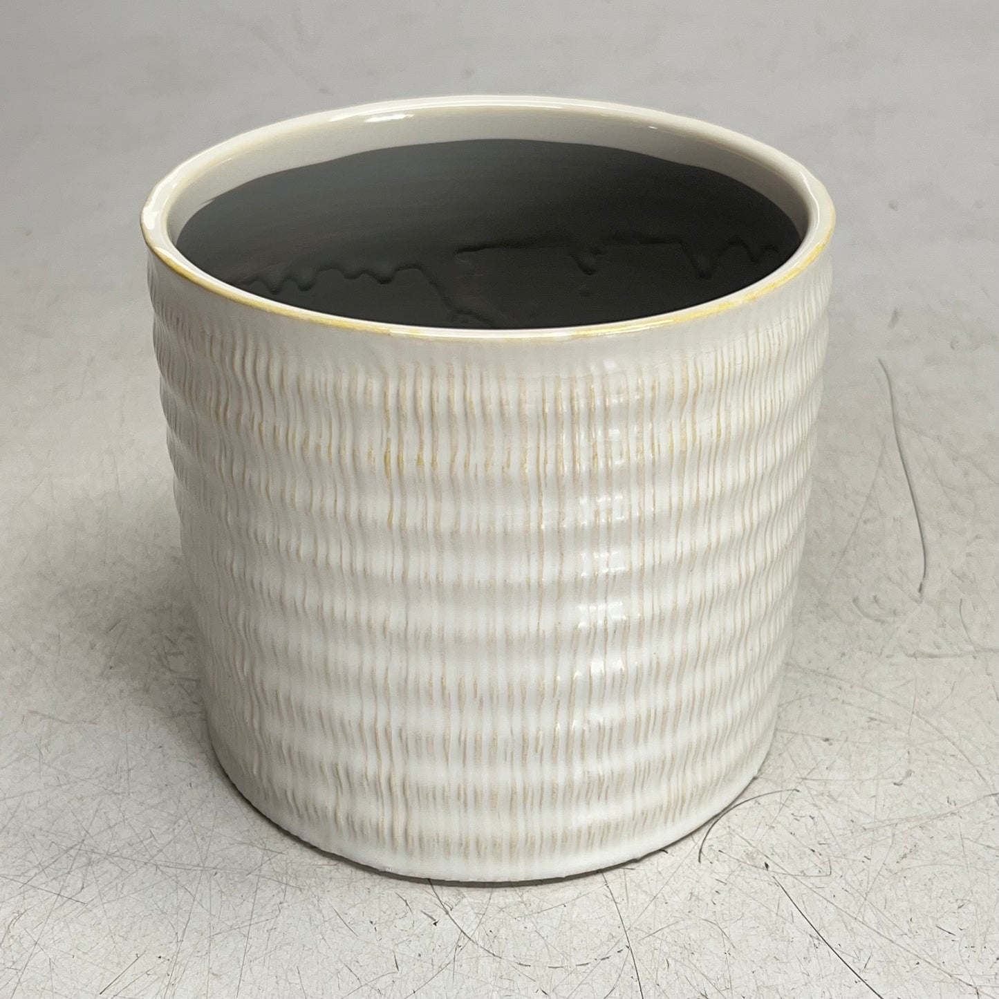 SILVER TREE Glazed Ripple Ceramic Plant Pot  6.5" x 5" Crème/Oatmeal A11032