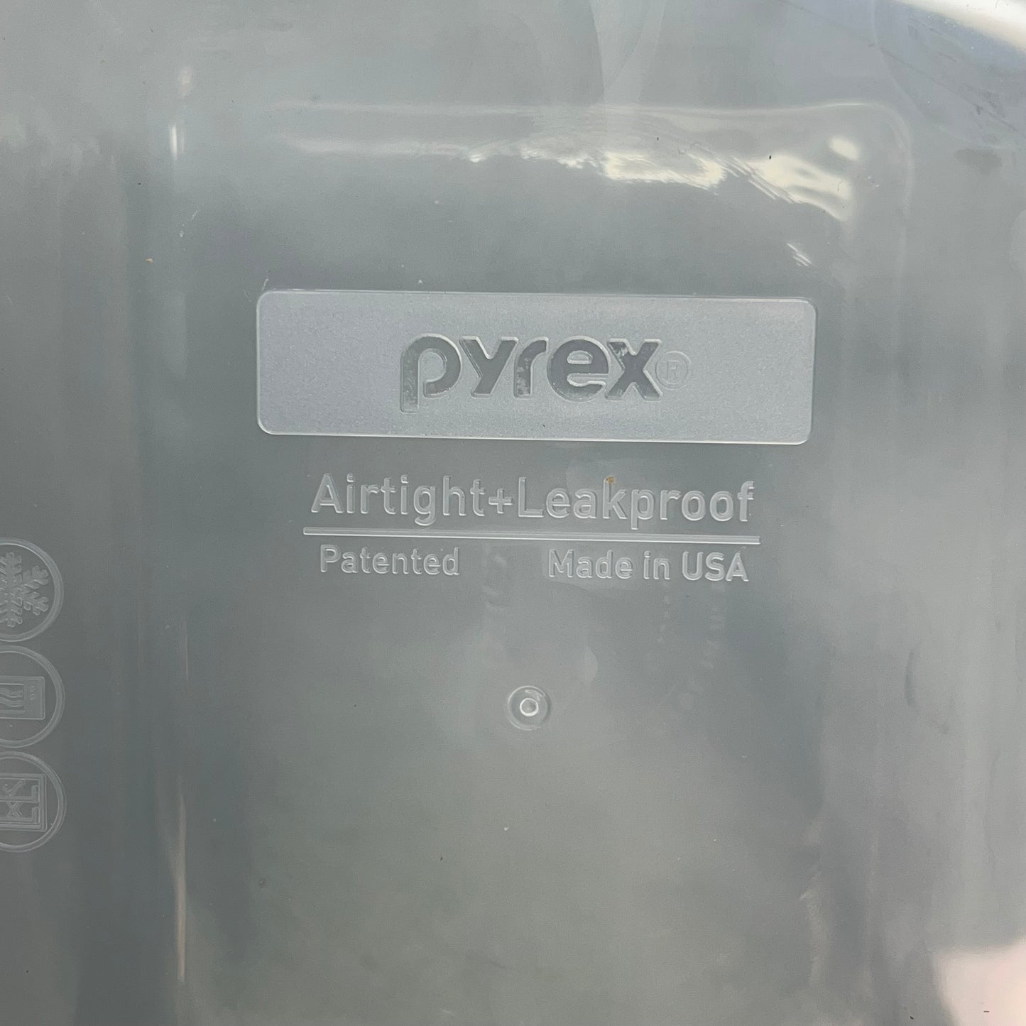 ZA@ PYREX (8 PIECE SET) FreshLock Rectangular Glass Storage Set 2, 6, & 8 Cups Containers  Clear/Red 1149251 A