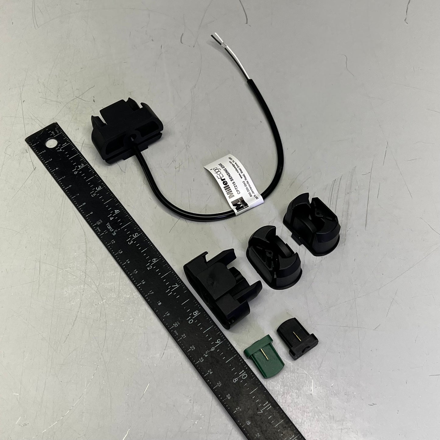 MILLER EDGE 8.2K & Non-Monitored End 9 Piece Kit Black/Green CPT215-ENDKIT-T1