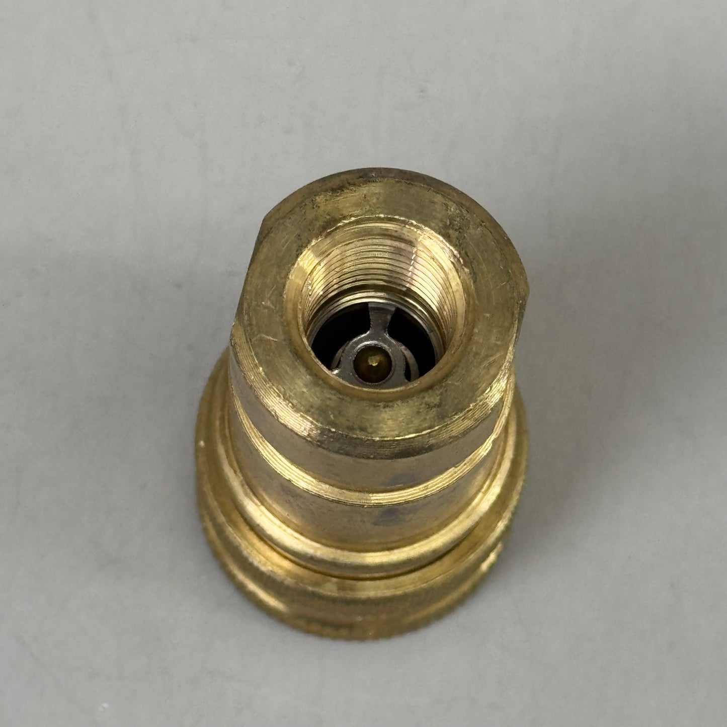 PARKER Hydraulic Quick Connect House Coupling 1/4" 11 Ipm Max Brass BH2-60