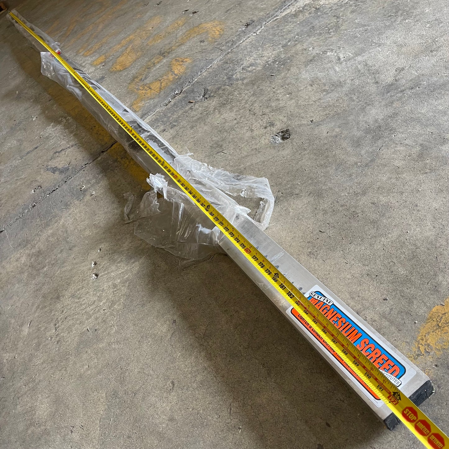 KRAFT TOOL CO. Magnesium Screed 192”x1 1/2”x3 1/2” CC616