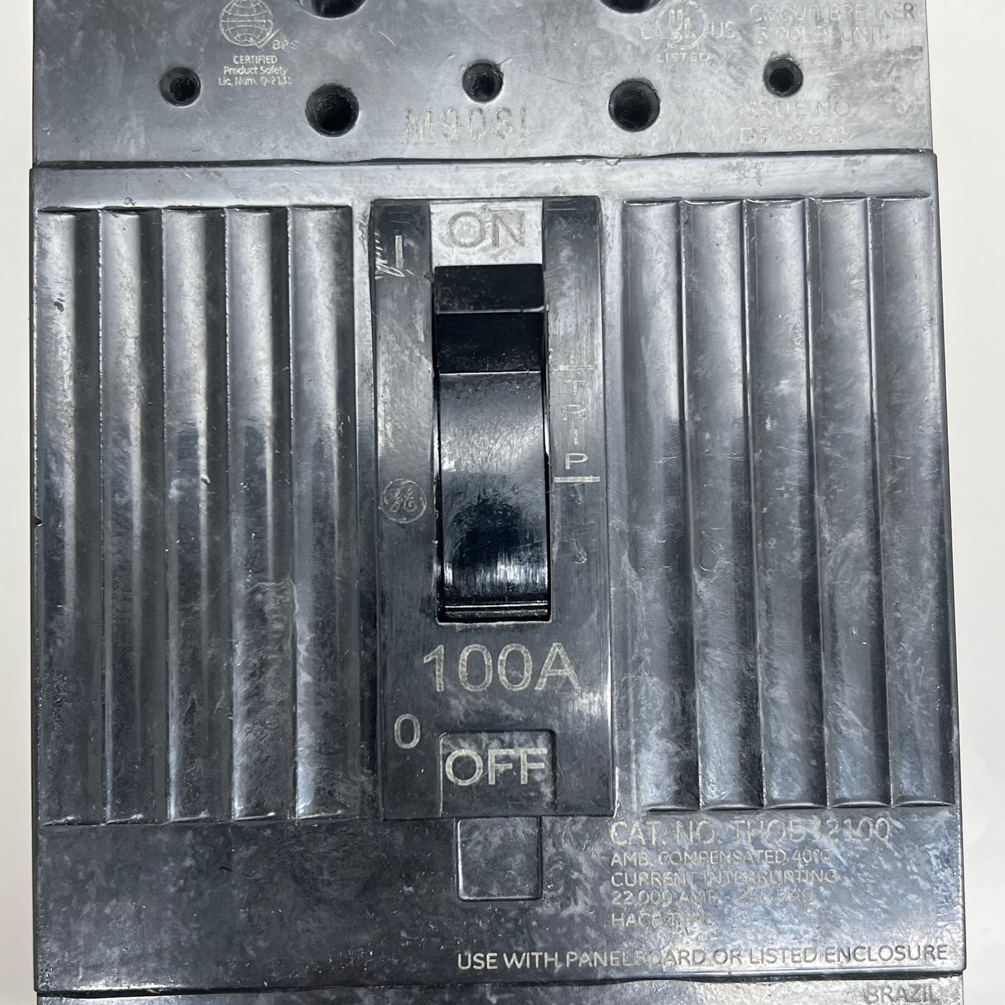 General Electric Molded Case Circuit Breaker Feed-Thru 100 Amp THQD32100WL