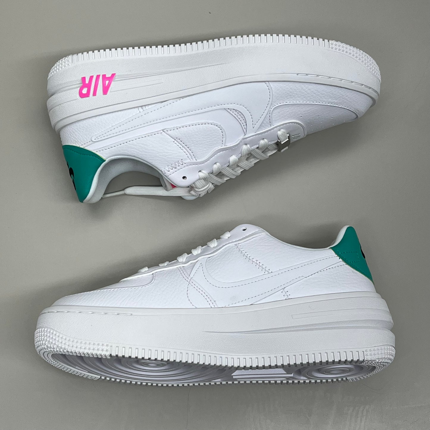 NIKE Air Force 1 PLT.AF.ORM Tapered Toe Sz Women's 9 White/Pink/Blue FN7180-100