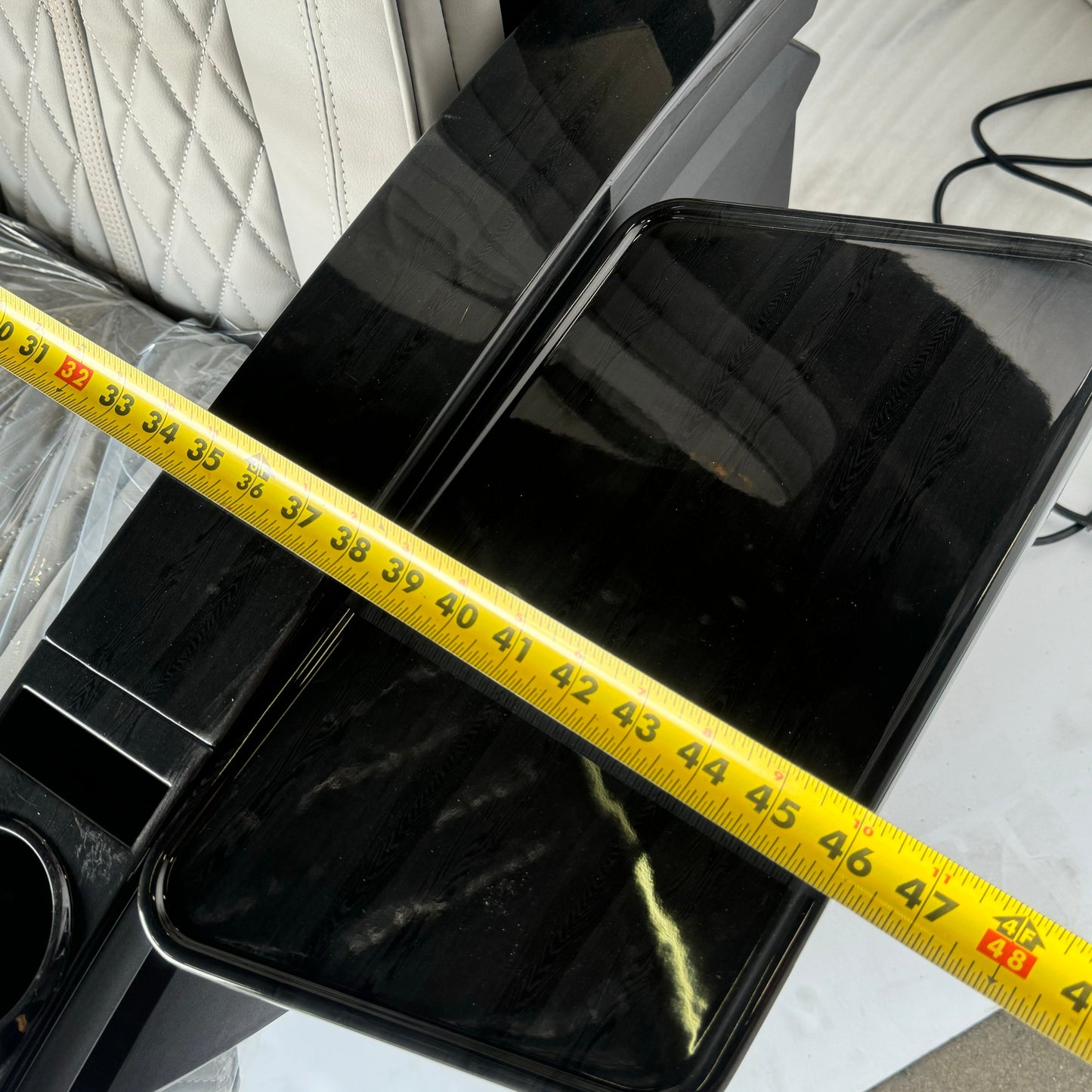 SNE Pedicure Spa Tub Sz 51" L x 46" W x 42" H, (3 Boxes) Light Grey SNE 201