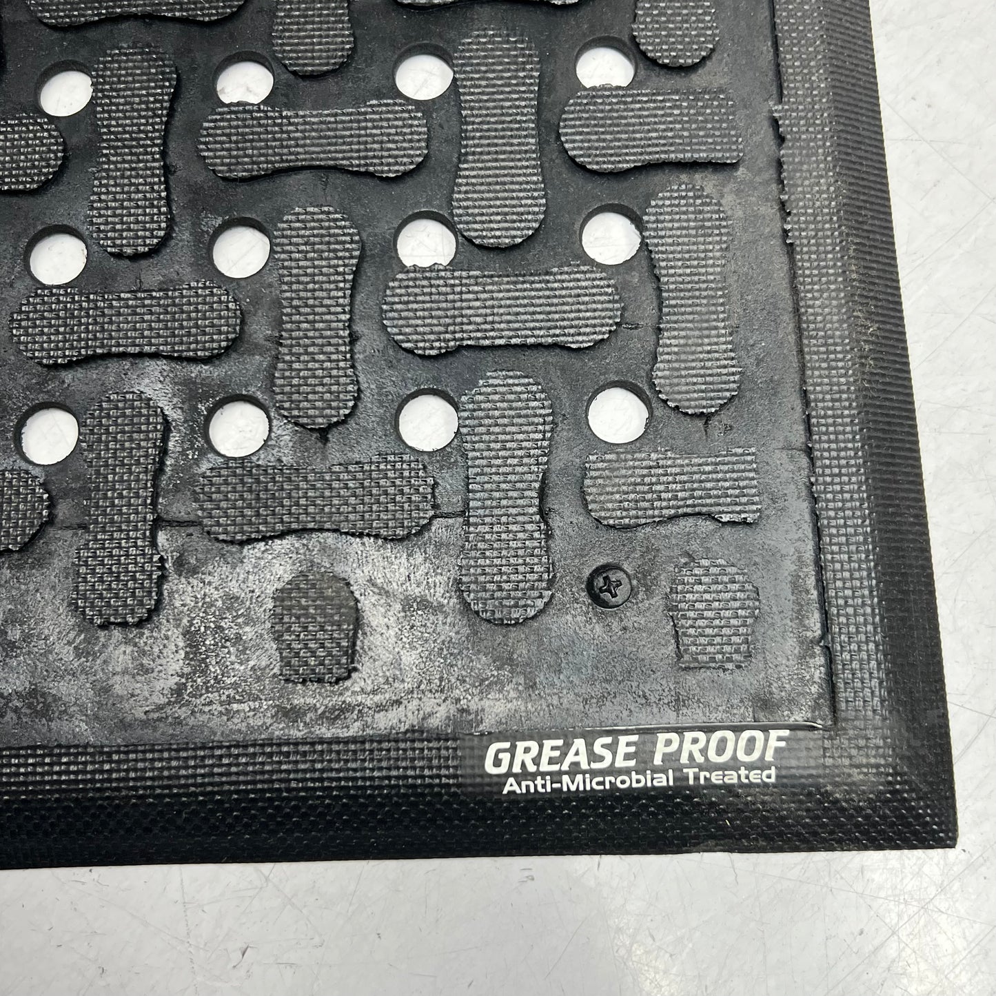 COMFORTFLOW Grease Proof Mat Sz 33.5"L x 22.5"W, Black